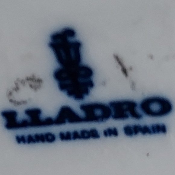 LLADRO Guardian Angel with Baby Jesus #635 - Picture 12 of 16